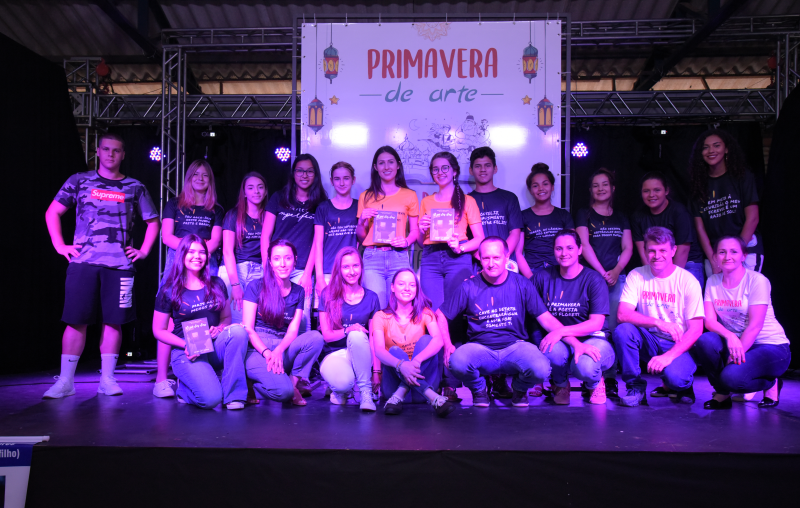 4 livros são lançados no Primavera de Arte envolvendo 115 escritores boavistenses